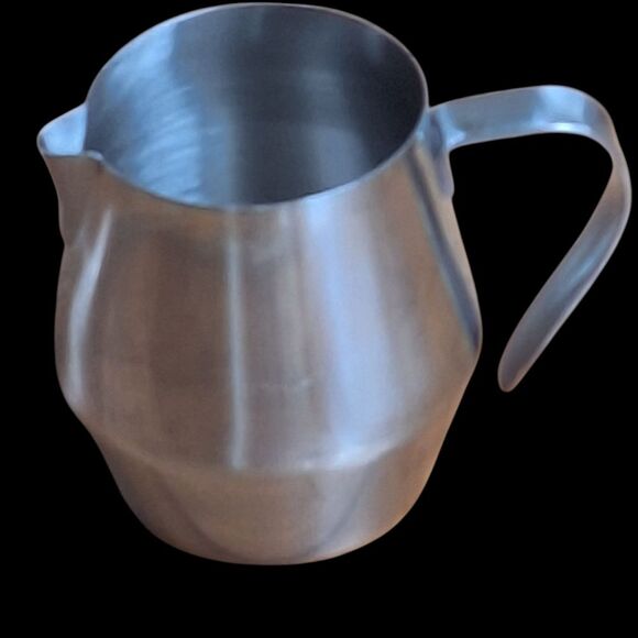 Stainless Steel Coffee Frother Pitcher Creamer Pot Server 16 OZ Milk Frothing - Picture 1 of 16